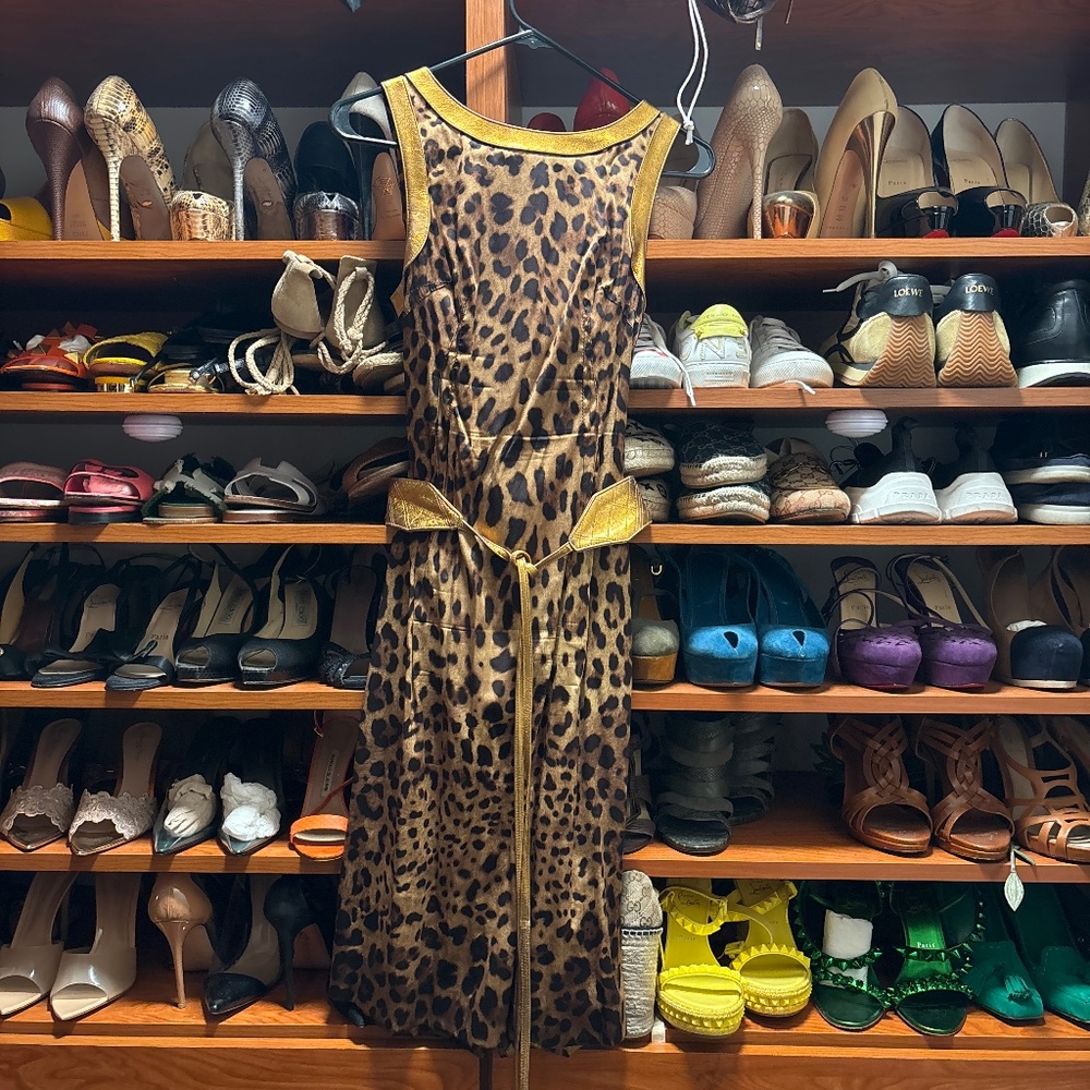 Gorgeous Dolce Gabbana silk & leather